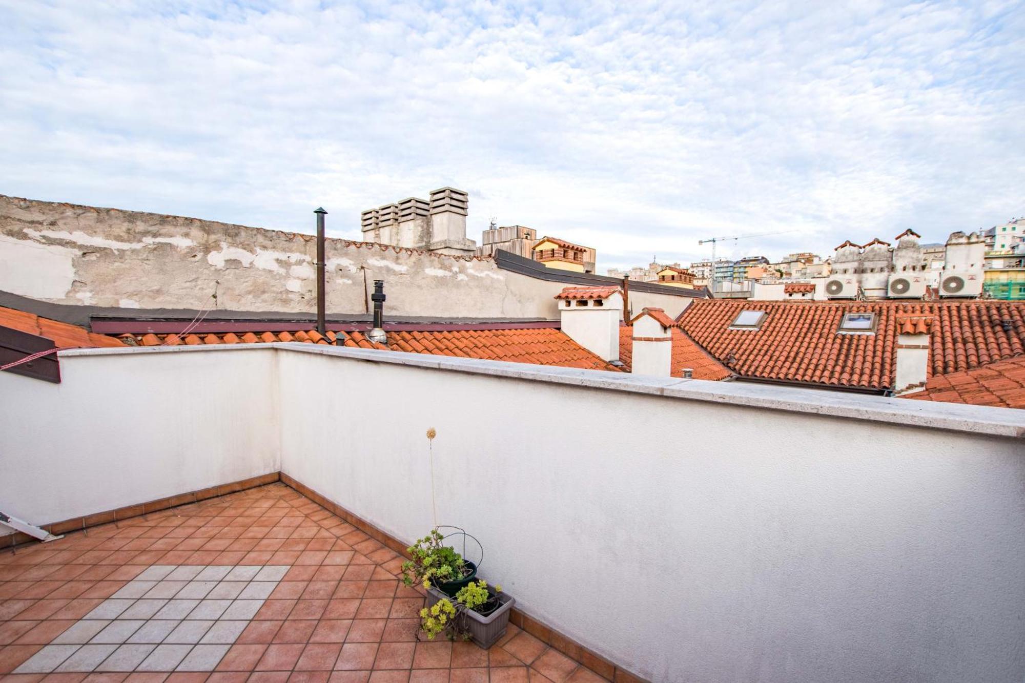 Ferienwohnung Panorama Loft Triest Exterior foto